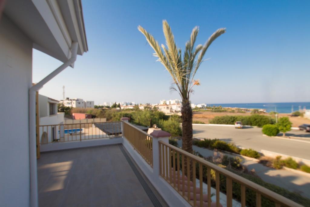 Fig Tree Bay 2 Villa Protaras