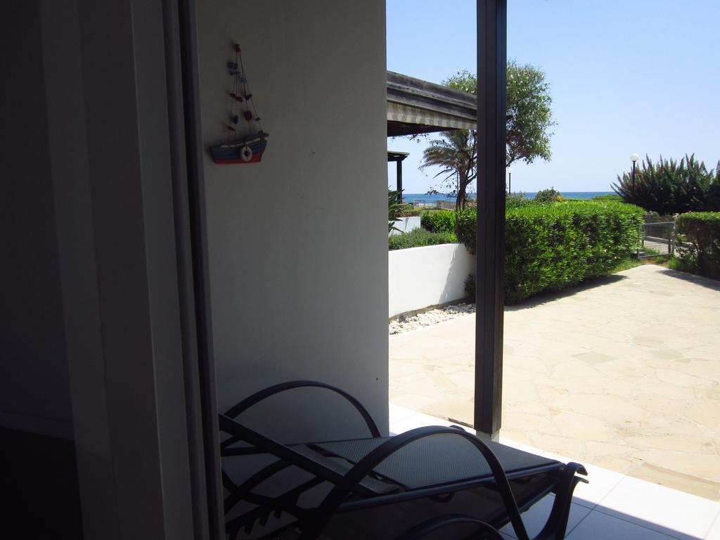 Yialos Village House * Meneou