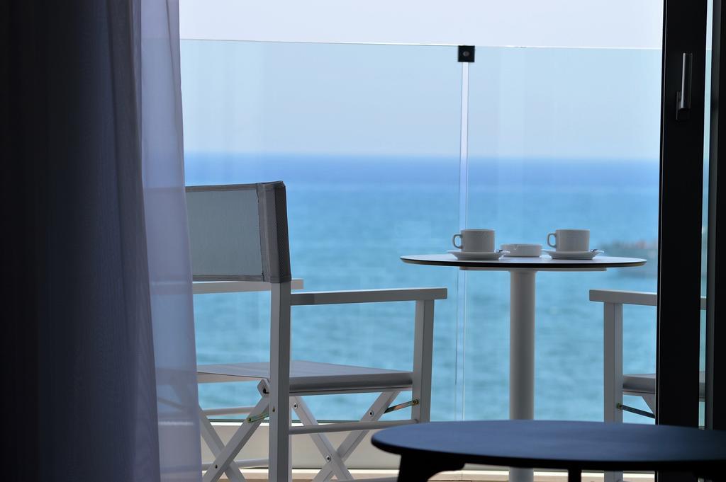 Island Boutique 3* Lárnaca