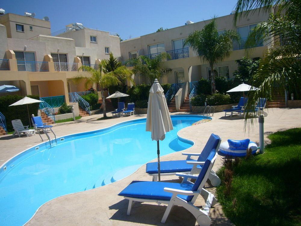 Blue Oasis Gardens * Limasol