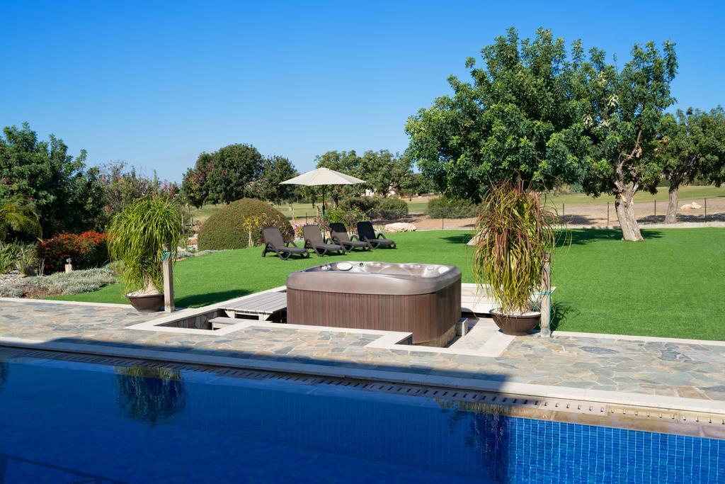 5 Bedroom Villa Rio With Large Private Pool And Hot Tub, Aphrodite Hills Resort * Kouklia