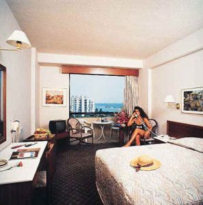 Hotel Odysseia Kapetanios 4*