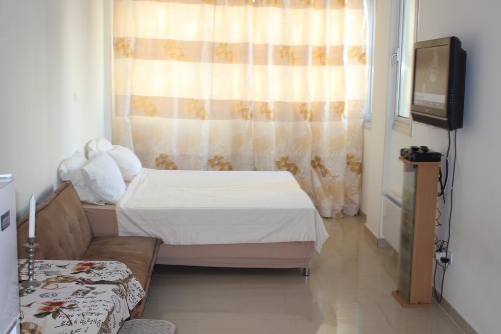 Kanika Sea Forum 217 Apartment *
