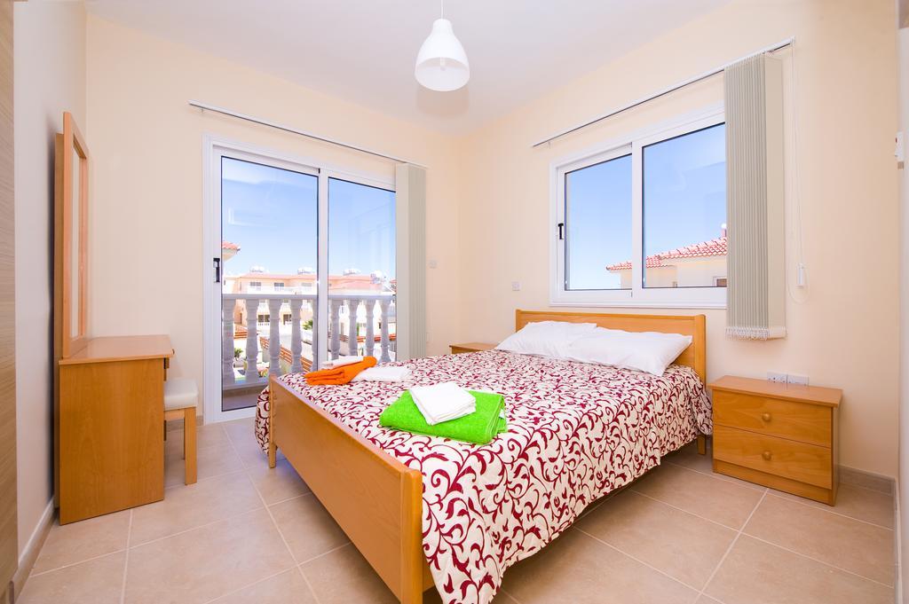 Agnes * Agia Napa