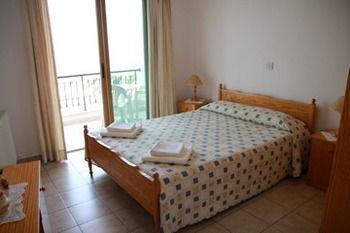 Pissouriana Apartment