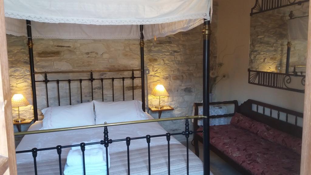 Aparthotel Charalambos 3*