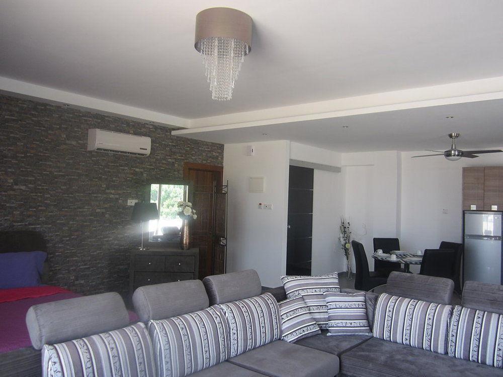 Marina 211 Apartment Larnaca
