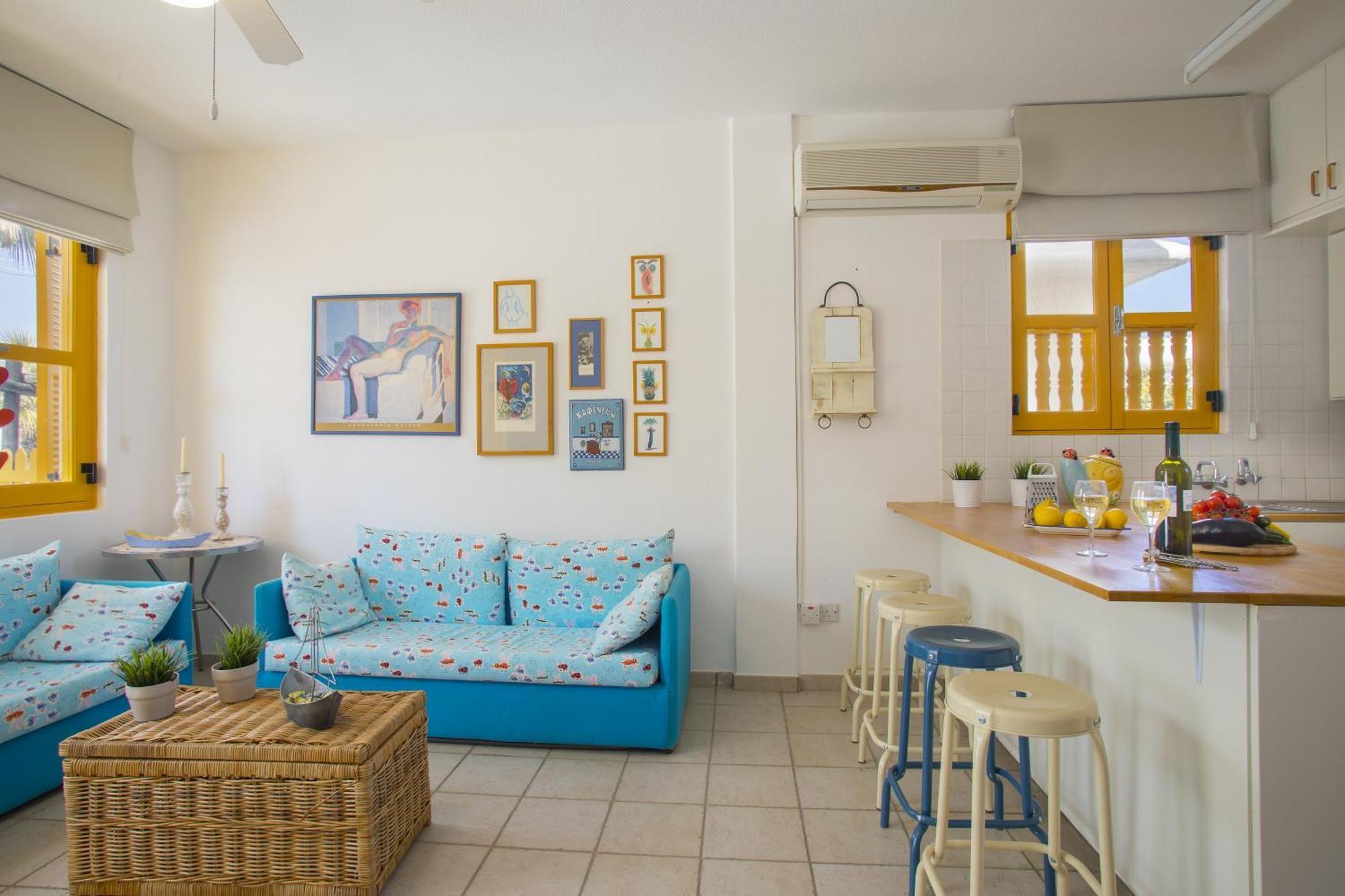 Dandelion * Protaras