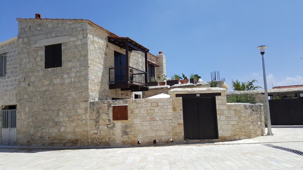 Country house Michalis Anoyia Traditional Stonehouse Kathikas