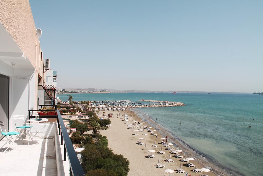 Lazuli Beachfront Penthouse 504