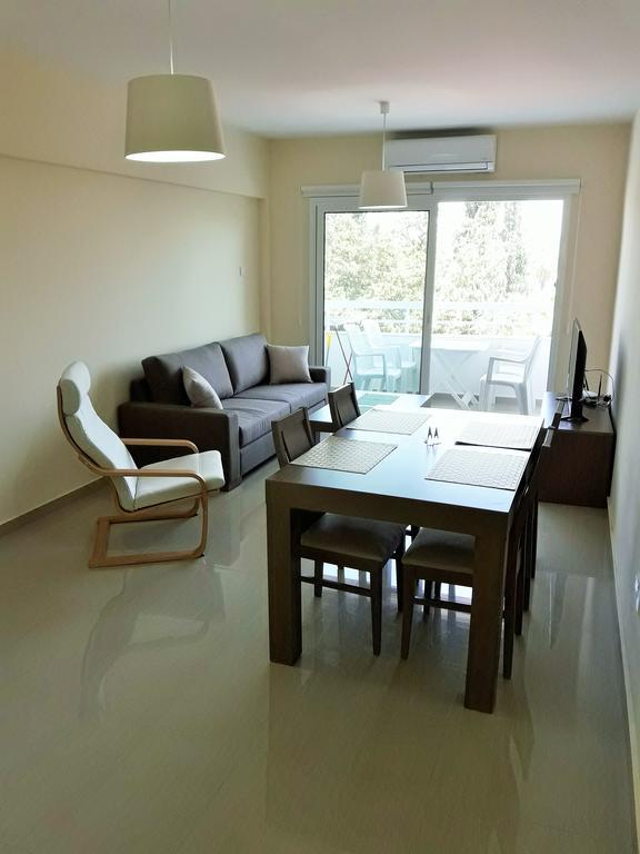 32 Hill Court Apartment Larnaca