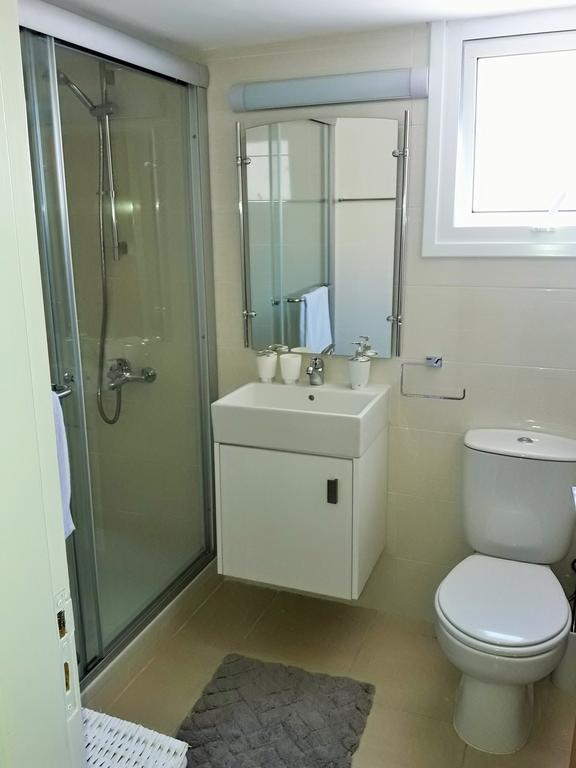 32 Hill Court Apartment Larnaca