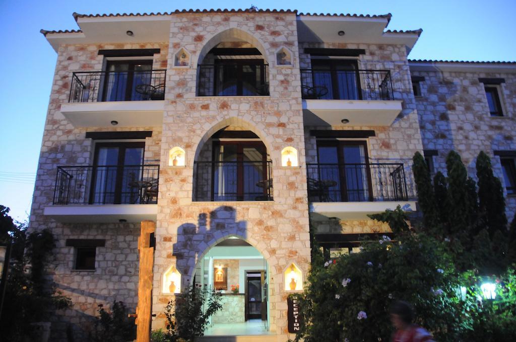 Hotel Palates Dhrousha