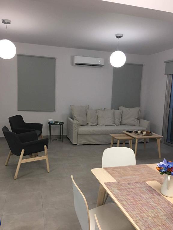 Kitsios With Private Pool No2 * Protaras