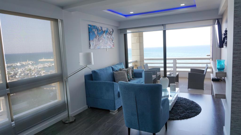 Lazuli Beachfront Sea View Ap144 * Larnaca