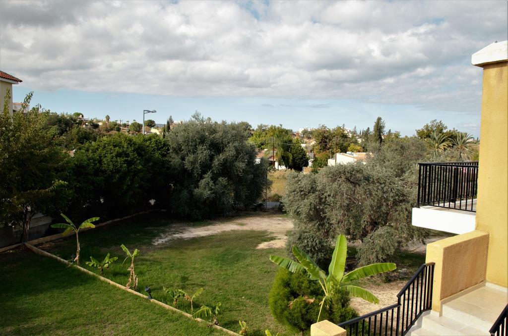 Kozis Aparthotel 2*