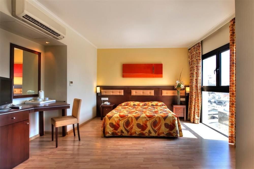 Hotel Livadhiotis