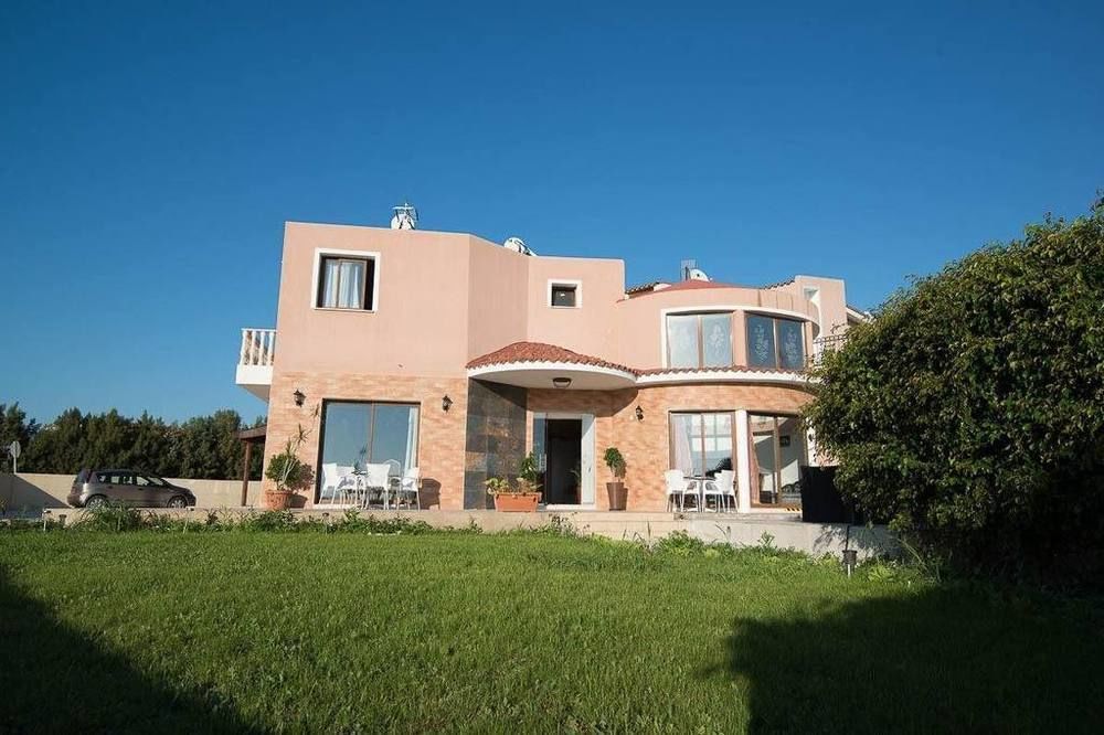 Bella Rosa Cyprus Bed & Breakfast