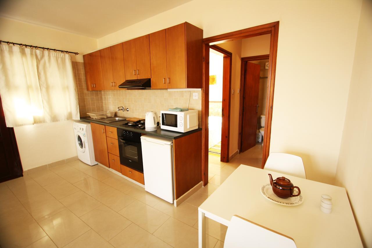 Sea View Apartment *
