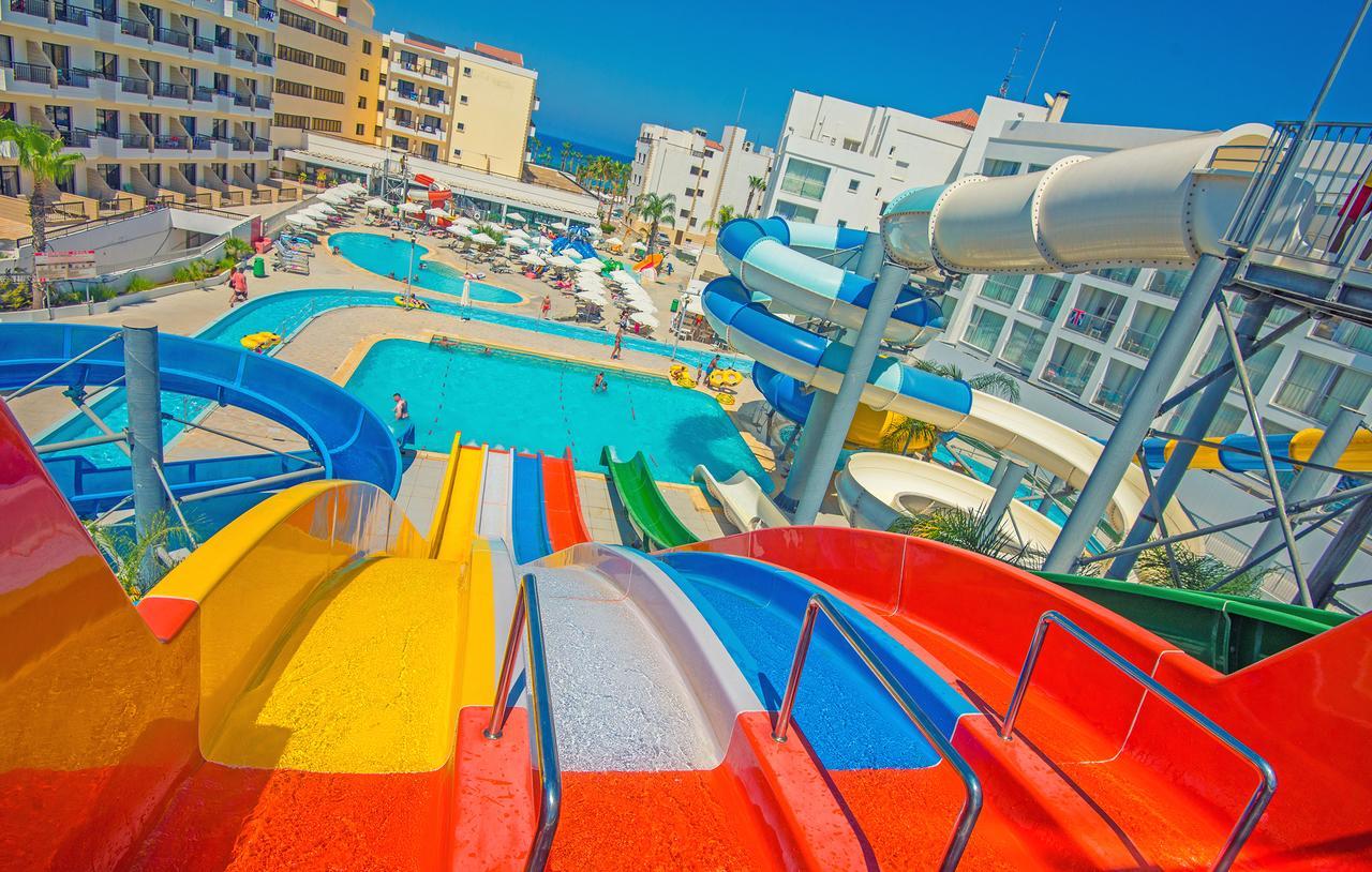 Anastasia Splash Residences Aparthotel 4*