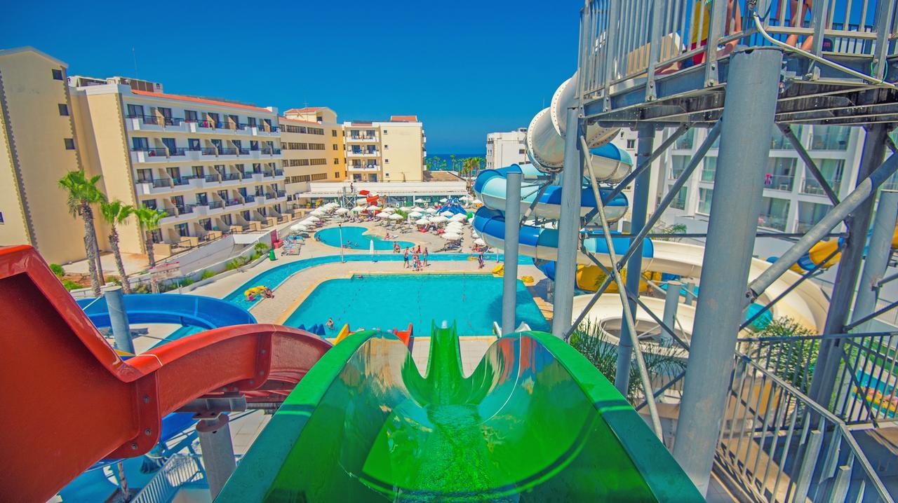 Anastasia Splash Residences Aparthotel 4*