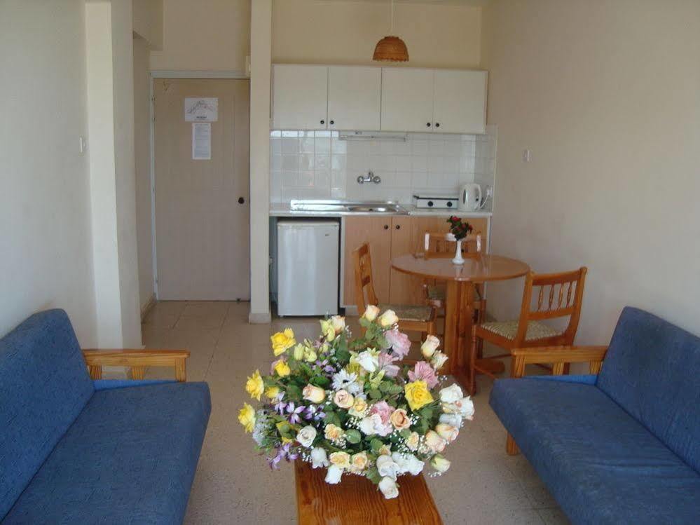 Evalena Hotel 4*