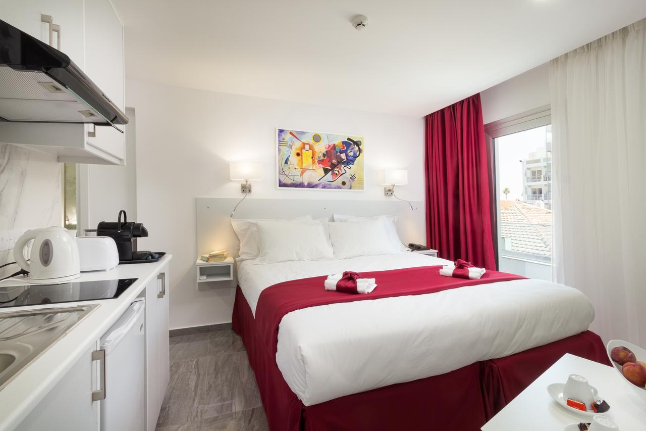 Art & Wine Boutique Aparthotel Larnaca