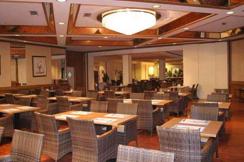 Merit Crystal Cove 4*