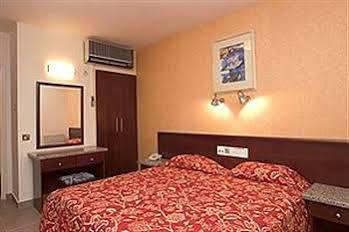 Alva 3* Protaras