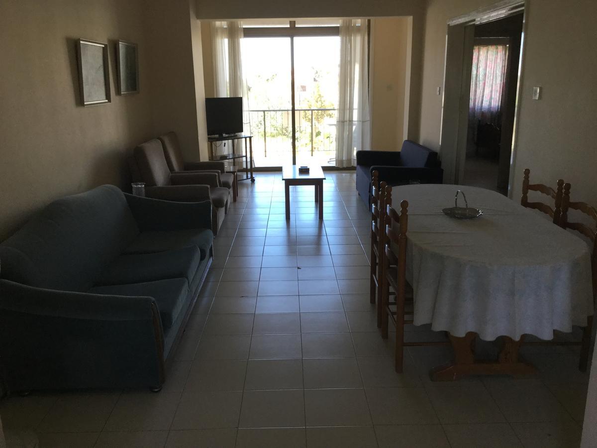 Apartment Ekali House