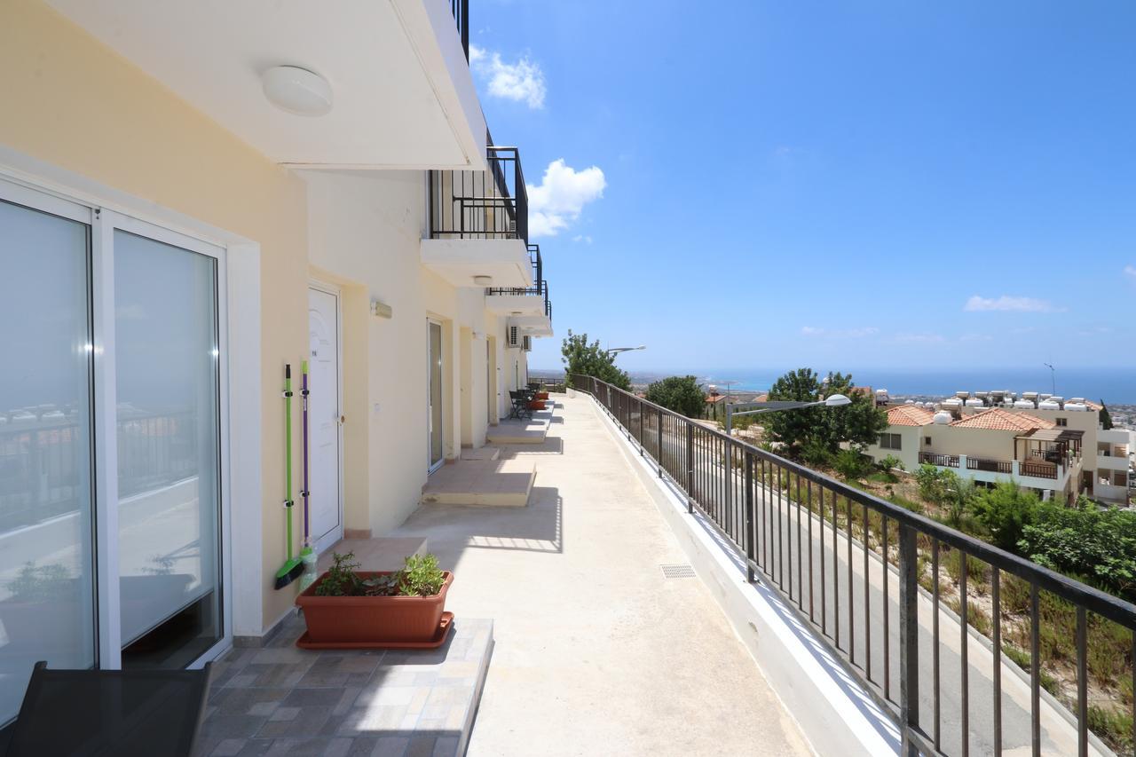 Apartment Pearl Peyia
