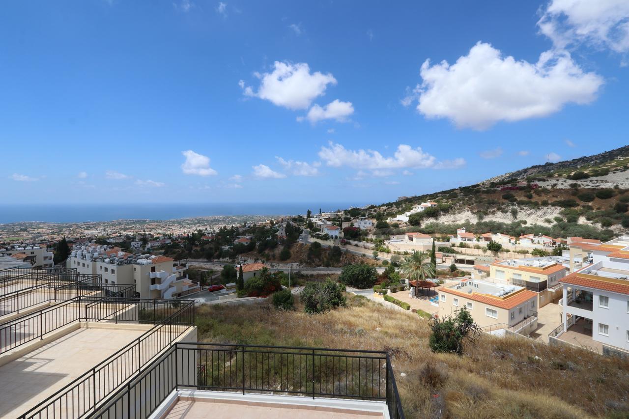 Apartment Pearl Peyia