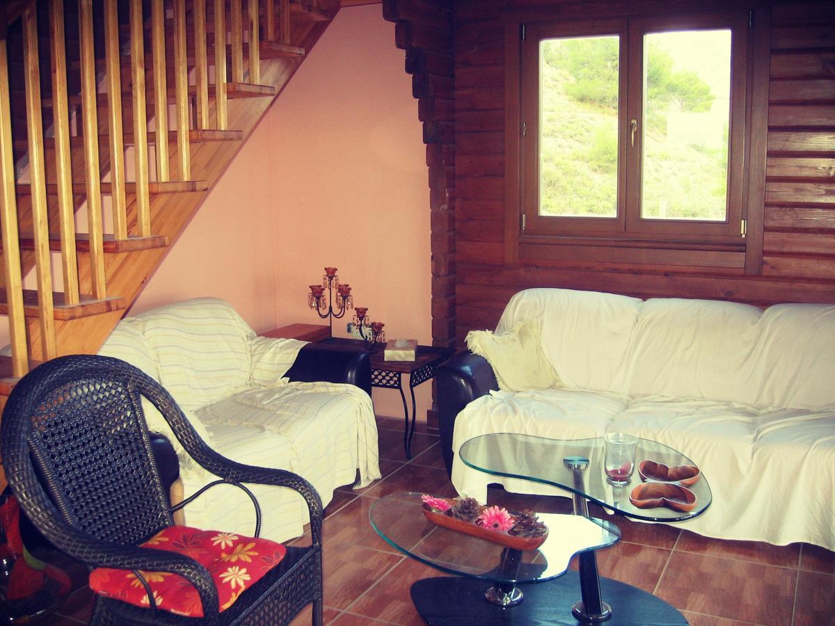 Chalet Timber Log House *