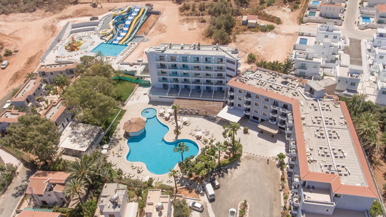 Aparthotel Narcissos Waterpark