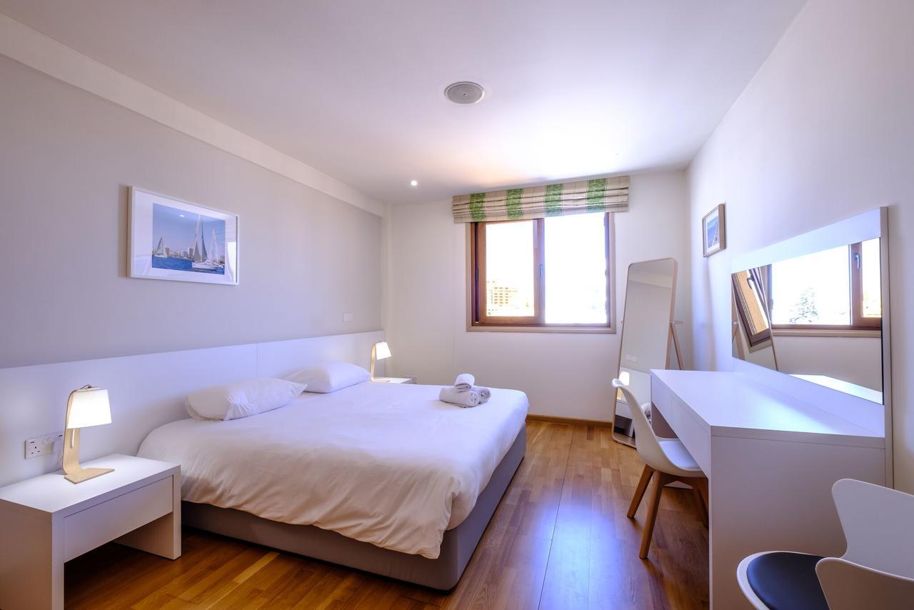 Les Palmiers Luxury Apartamento Lárnaca