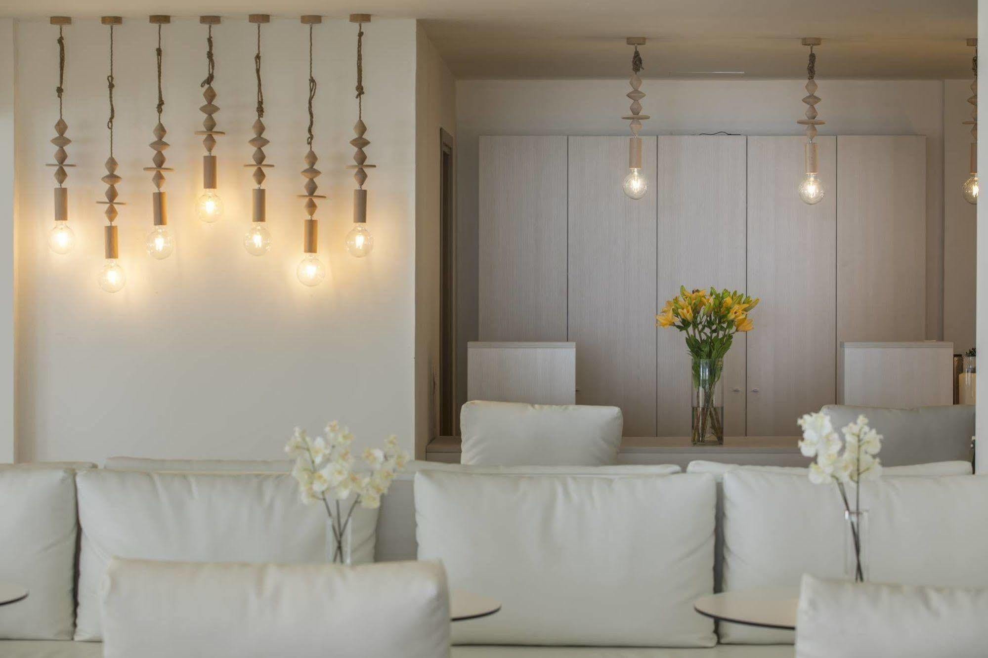Infinity Blu - Designed For Adults 4* Pernera