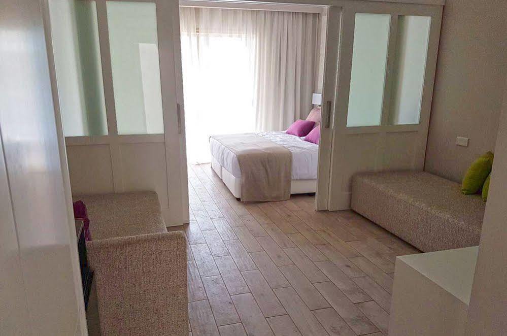 Hotel Ramada & By Wyndham Ayia Napa