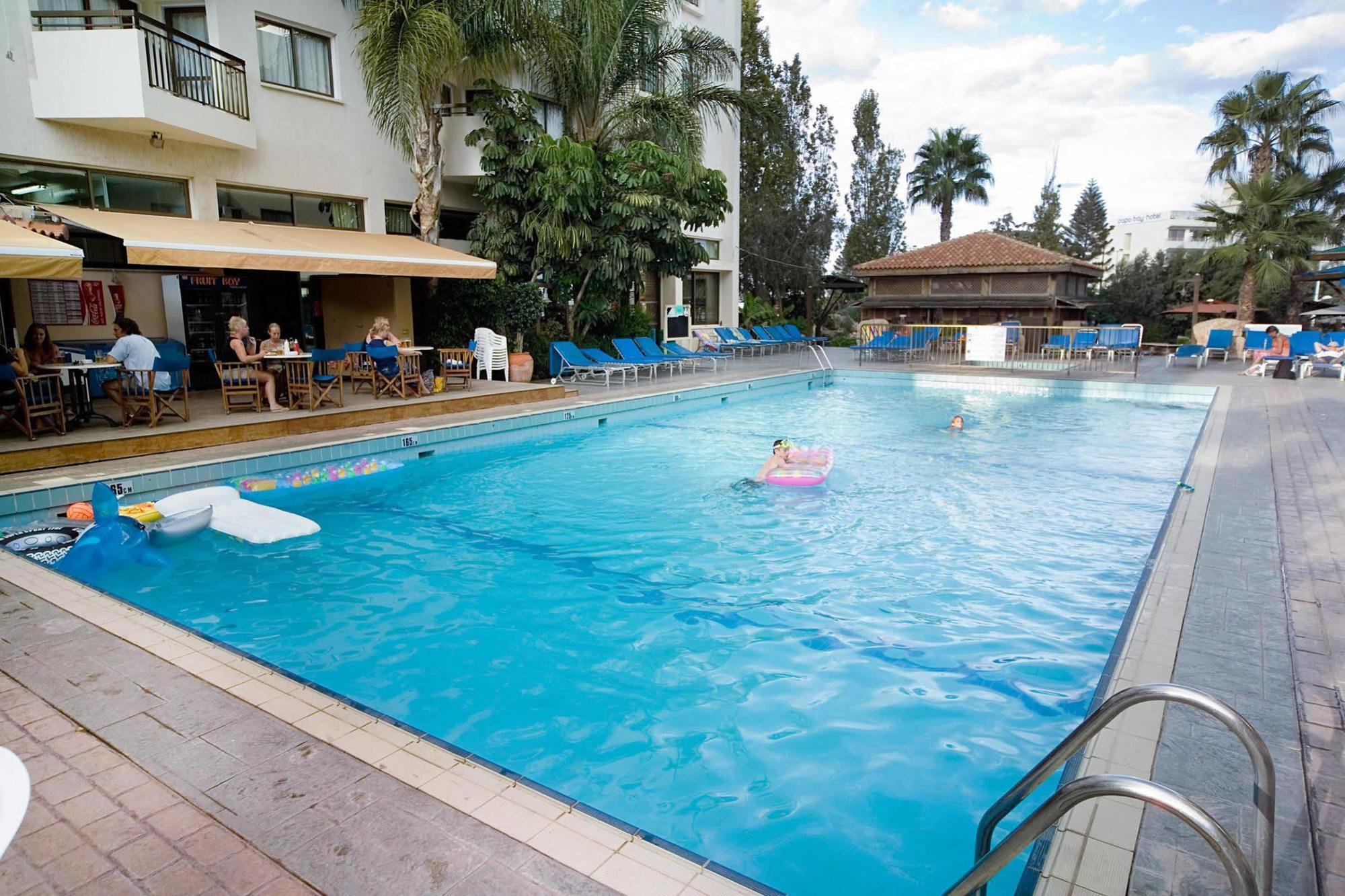 Aparthotel Alva 3*