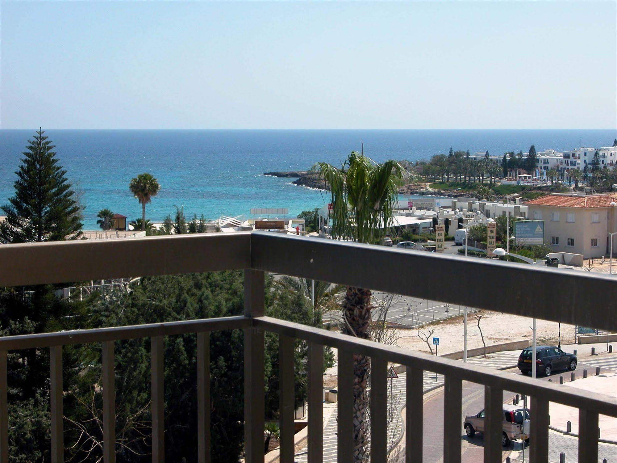 Alva Protaras