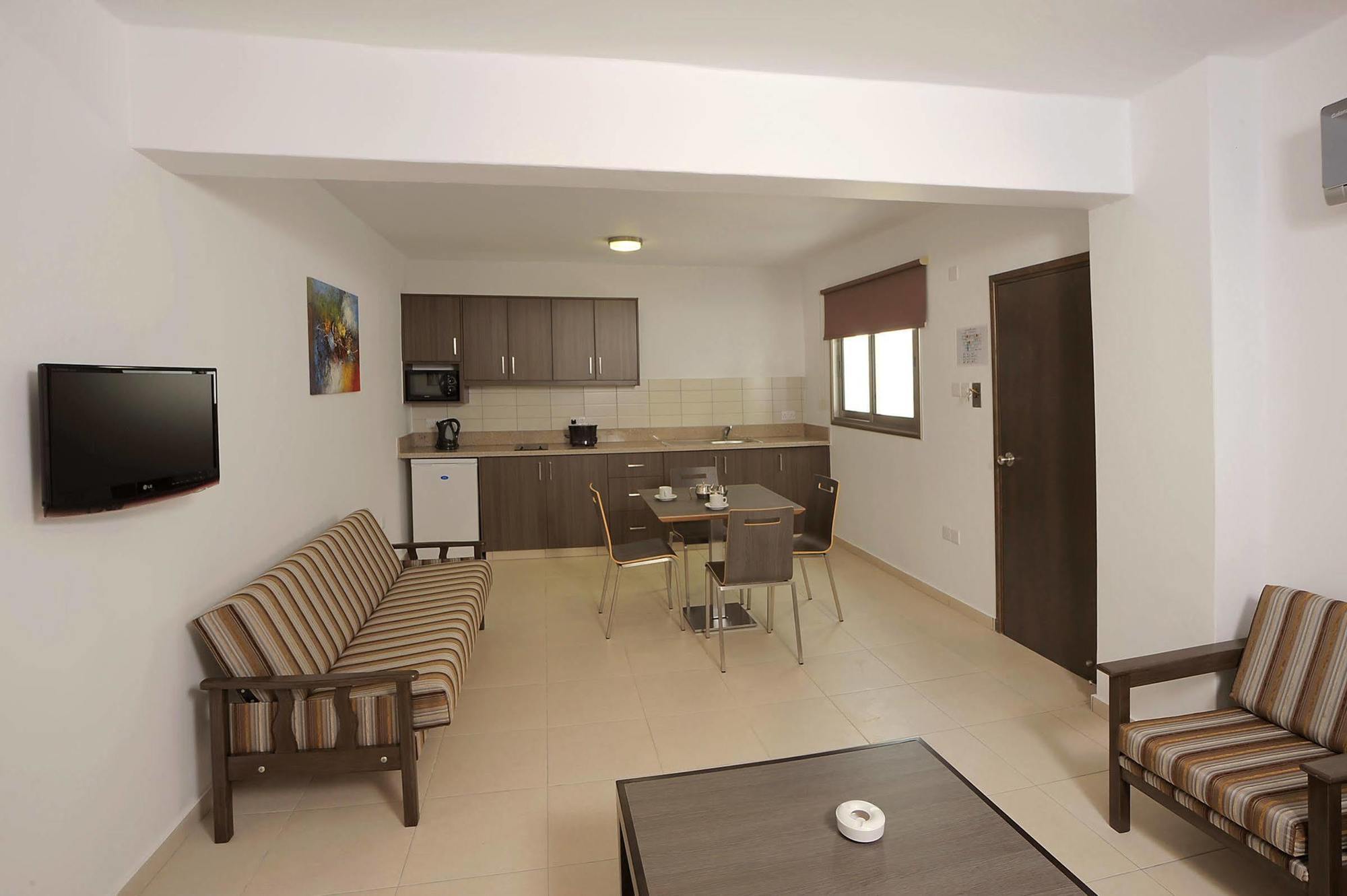 Aparthotel Petrosana