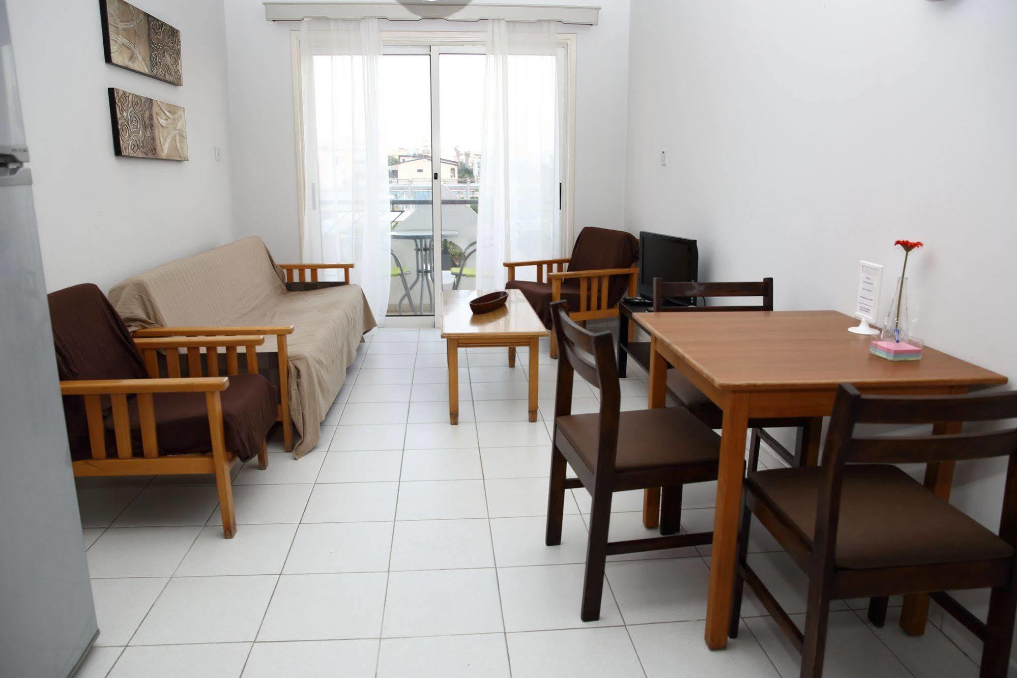 Alora Apartamento Lárnaca