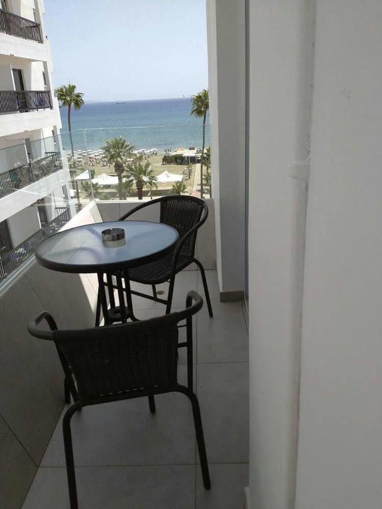 Apartment Palm Sea 2