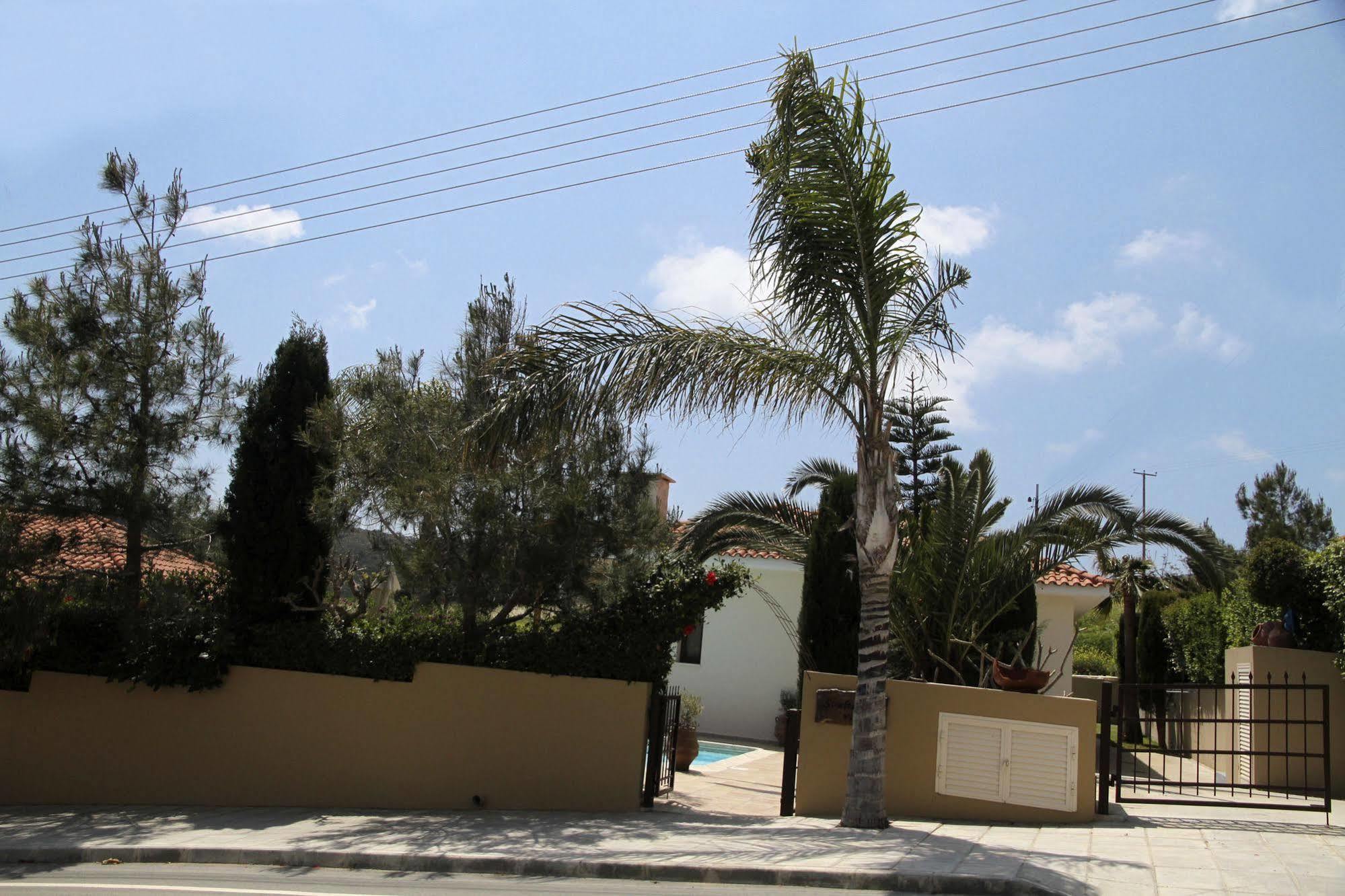Eve Soultanina Villa