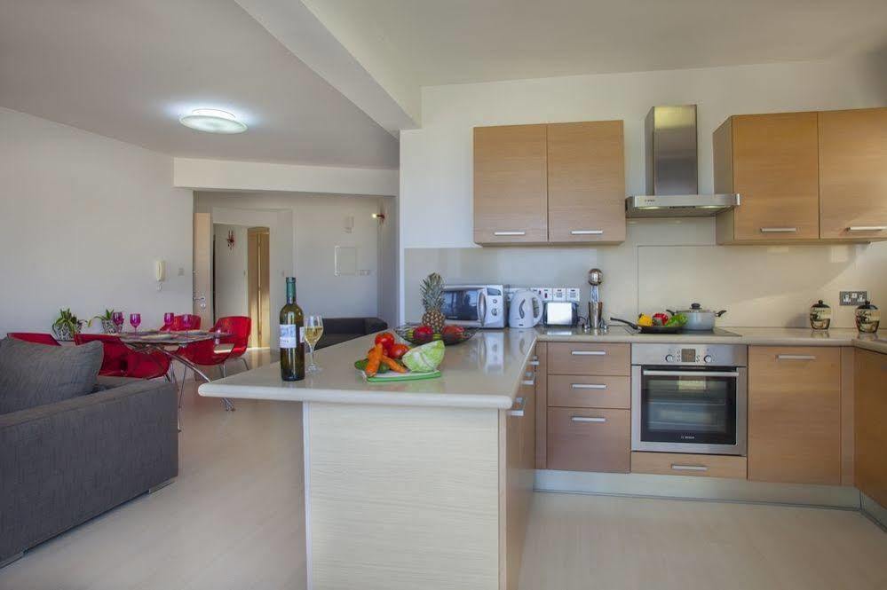 Apartment Fig Tree Bay Protaras