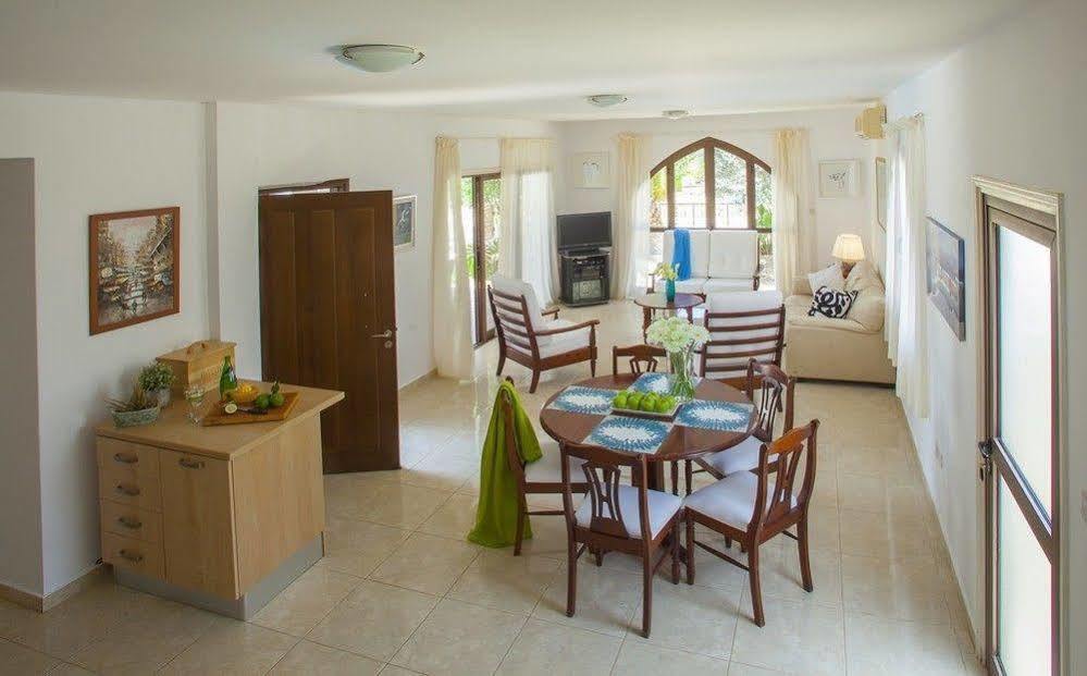 Villa Euphoria *