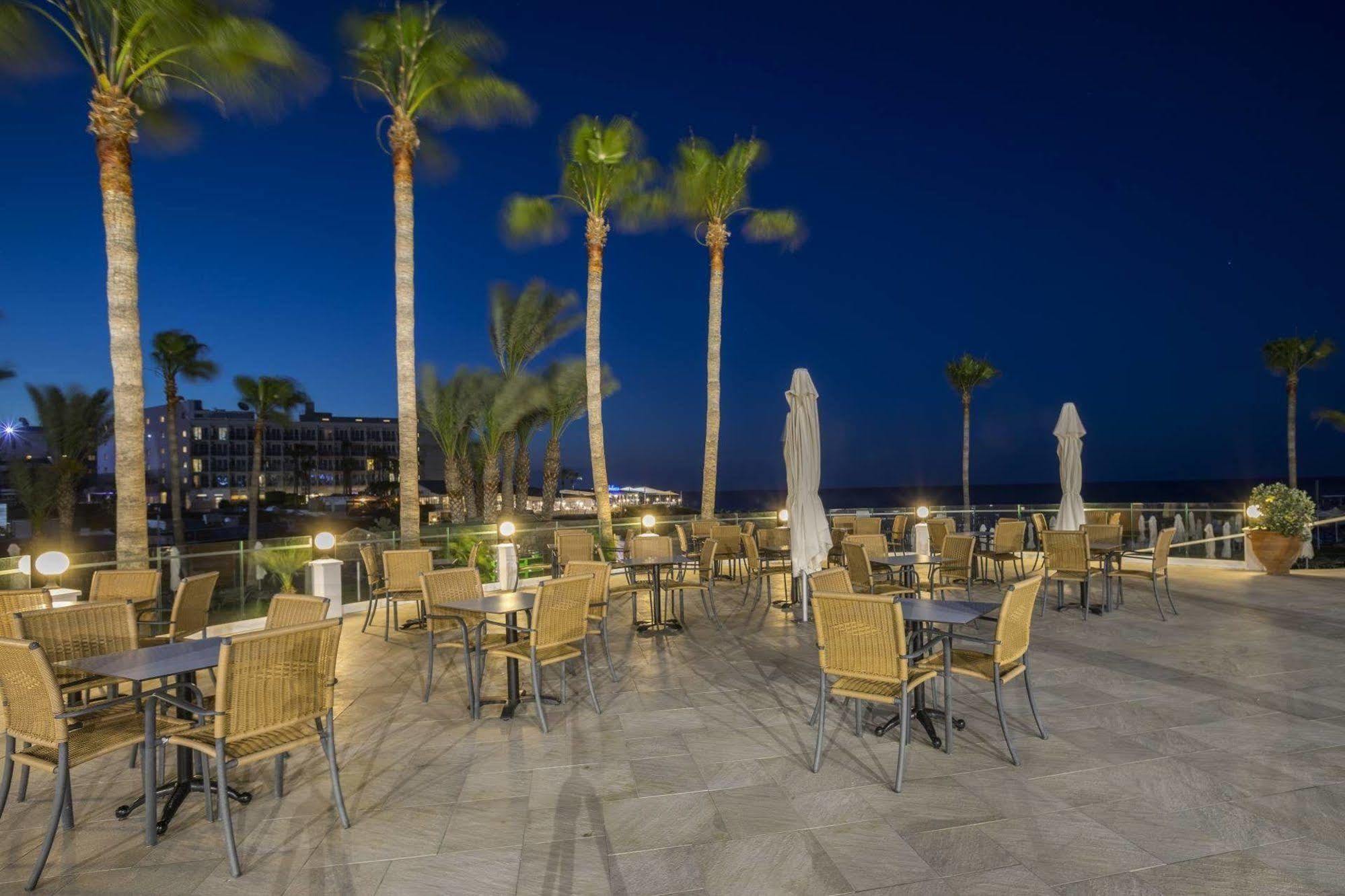 Hotel Infinity Blu - Designed For Adults Pernera