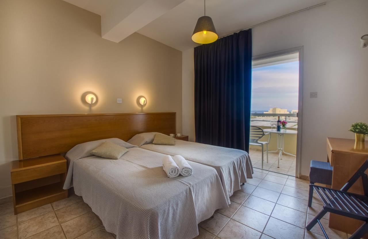 Aparthotel Captain Karas Holidays 3*