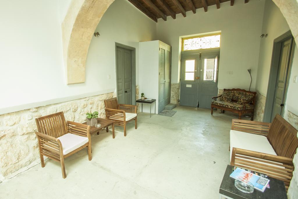St. Lazaros Apartment *