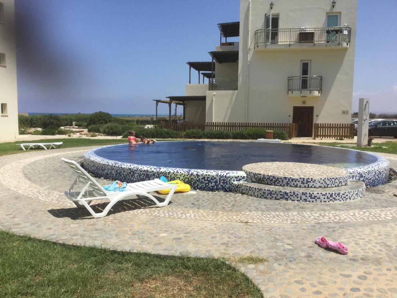 Aphrodite Beachfront Apartment