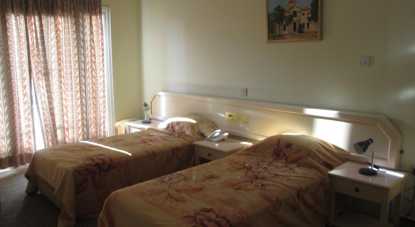 Rebioz Hotel